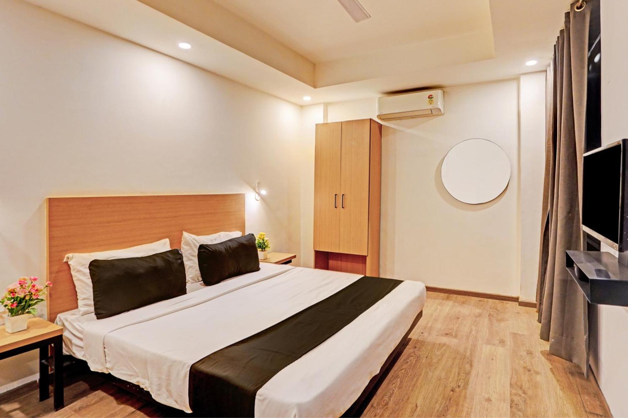 Townhouse Pantao Stays Gurgaon Exterior photo